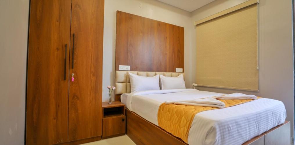 Hotel Ceasta, Beside Us Consulate Hyderabad, Gachibowli Gundipet Εξωτερικό φωτογραφία